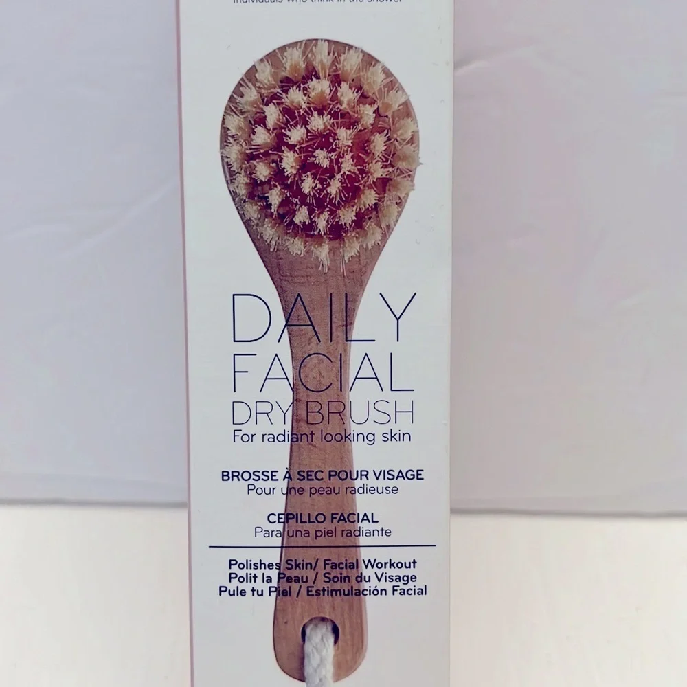 New Daily Concepts Daily Facial Dry Brush For Radiant Looking Skin Vegan